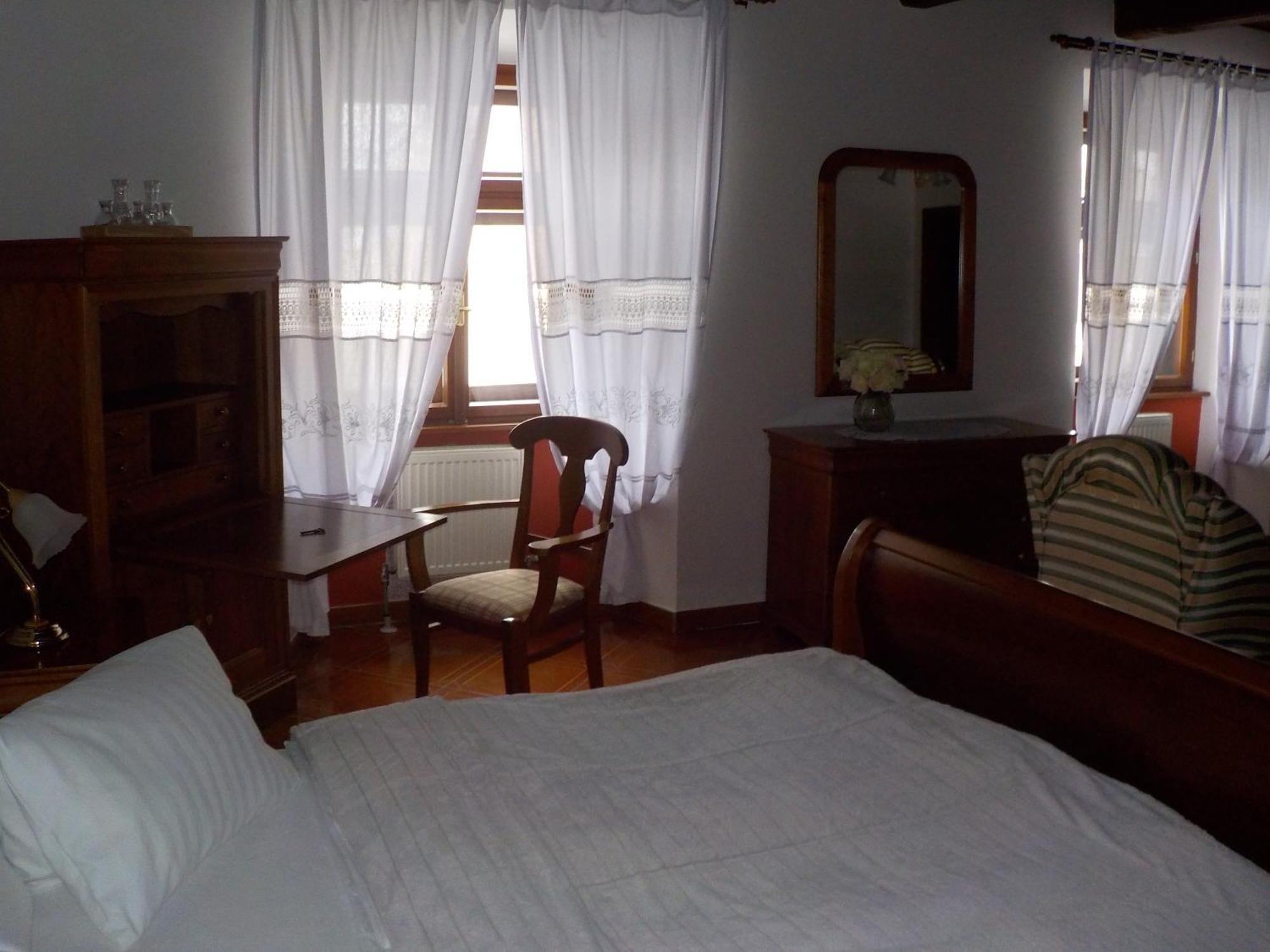 Hotel Krivan Kysucke Nove Mesto Ruang foto